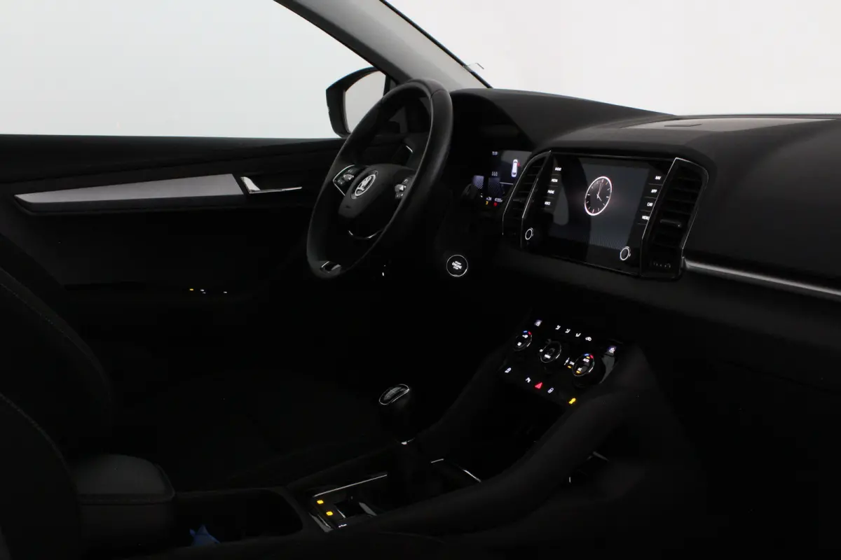 1.0 TSI Business Edition > Camera/Navi/Comfort-pakket/keyless...