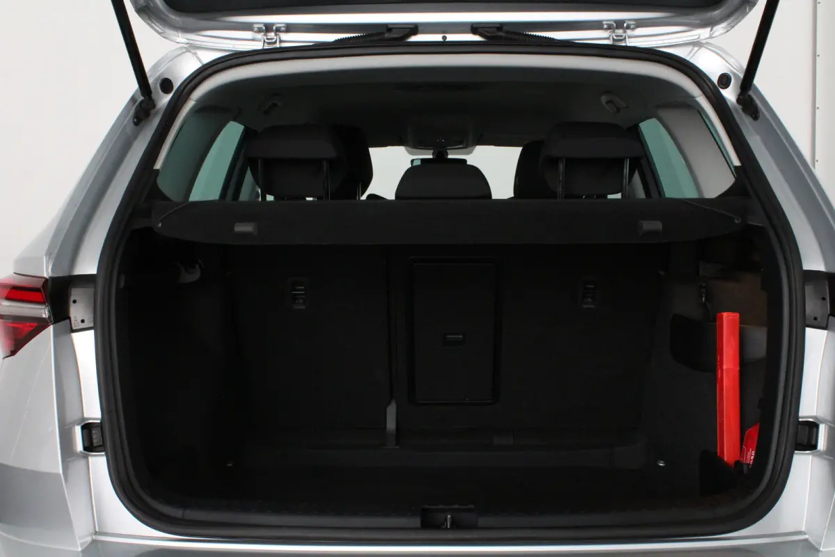 1.0 TSI Business Edition > Camera/Navi/Comfort-pakket/keyless...
