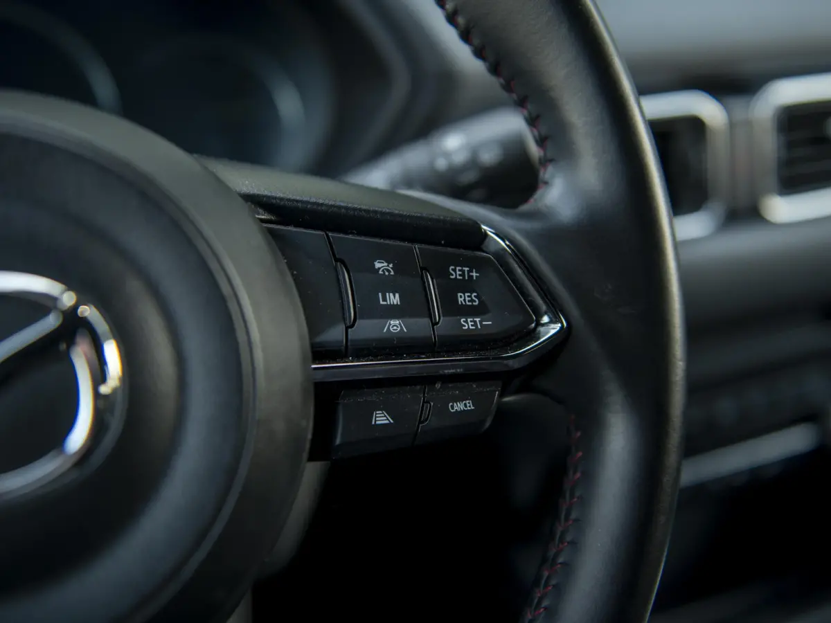 2.5 SkyActiv-G 194pk Homura | Trekhaak wegklapbaar | Navi | Stoel- en stuurverwarming | Apple Carplay / Android Auto