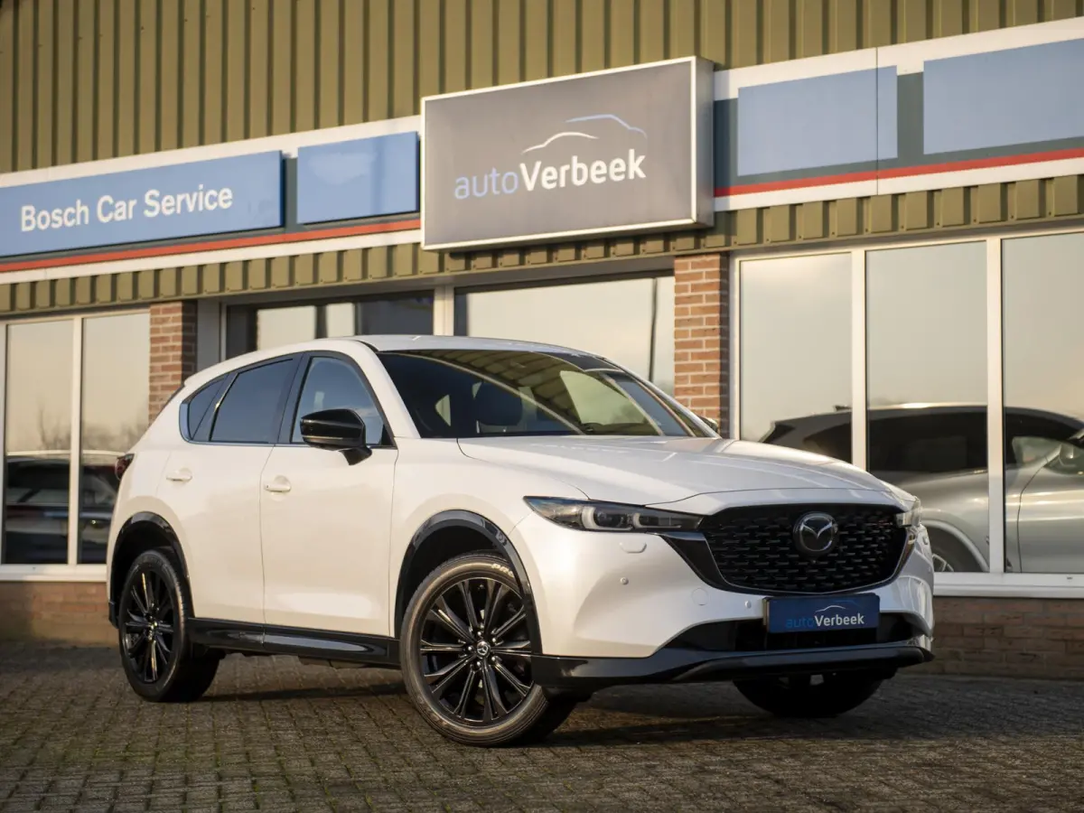 2.5 SkyActiv-G 194pk Homura | Trekhaak wegklapbaar | Navi | Stoel- en stuurverwarming | Apple Carplay / Android Auto