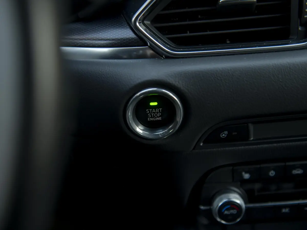 2.5 SkyActiv-G 194pk Homura | Trekhaak wegklapbaar | Navi | Stoel- en stuurverwarming | Apple Carplay / Android Auto