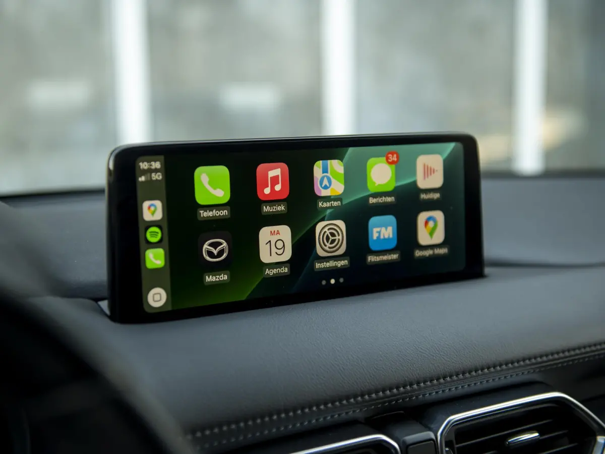 2.5 SkyActiv-G 194pk Homura | Trekhaak wegklapbaar | Navi | Stoel- en stuurverwarming | Apple Carplay / Android Auto