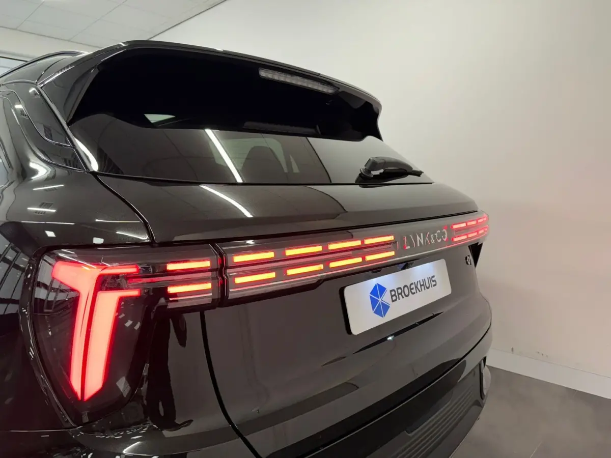 1.5 More | 360 Camera | Apple Carplay\Android Auto | Panoramadak | Lane keeping |