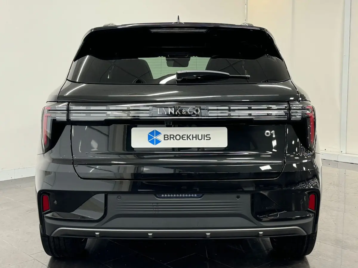 1.5 More | 360 Camera | Apple Carplay\Android Auto | Panoramadak | Lane keeping |