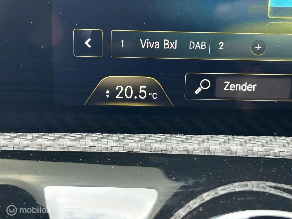 180 Business Solution FM nav / Camera / Half leder / LED