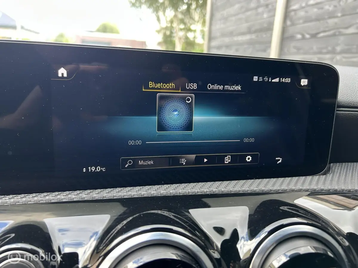 180 Business Solution FM nav / Camera / Half leder / LED