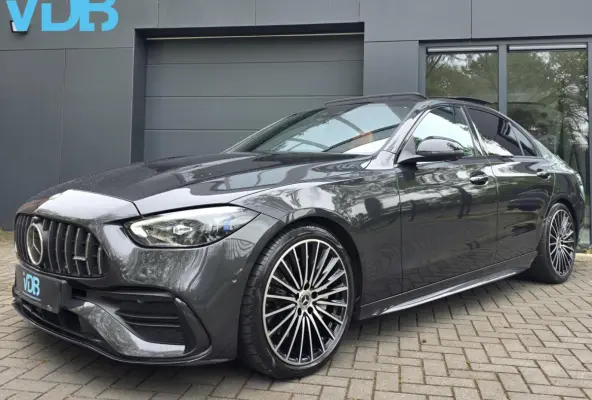 C180 AMG PANO 360 MEMORY BURMESTER VOL!!!