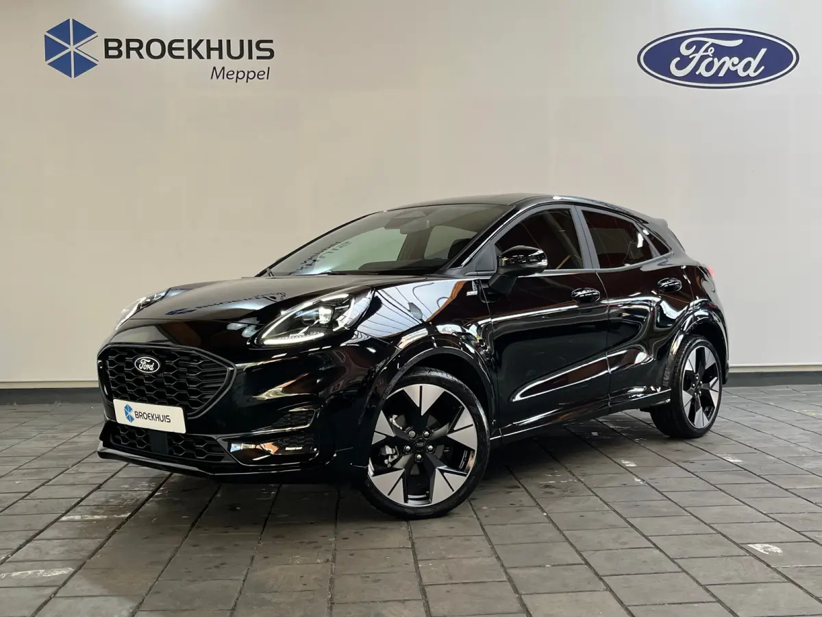 1.0 EcoBoost ST-Line X Automaat | 19" LMV | Achterspoiler | Half-lederen bekleding | Camera | Carplay draadloos | DEMO DEAL!