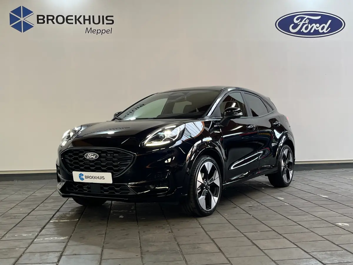 1.0 EcoBoost ST-Line X Automaat | 19" LMV | Achterspoiler | Half-lederen bekleding | Camera | Carplay draadloos | DEMO DEAL!
