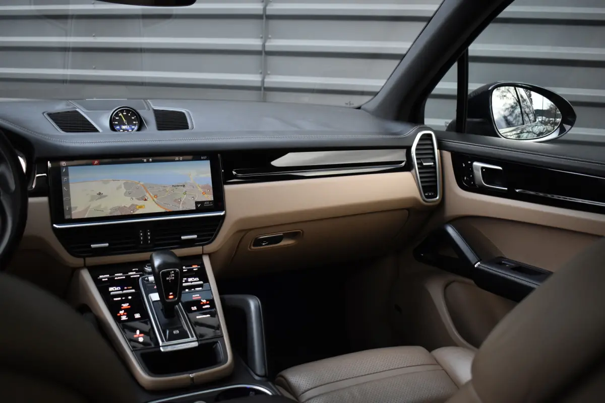 3.0 E-Hybrid 462pk Sport Chrono | Pano | Trekhaak | 360 Camera | Bose | Stuurverwarming | Luchtvering | Orig. NL |