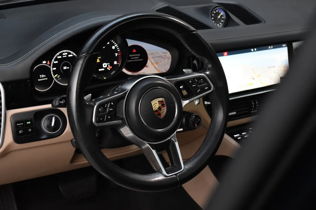 3.0 E-Hybrid 462pk Sport Chrono | Pano | Trekhaak | 360 Camera | Bose | Stuurverwarming | Luchtvering | Orig. NL |