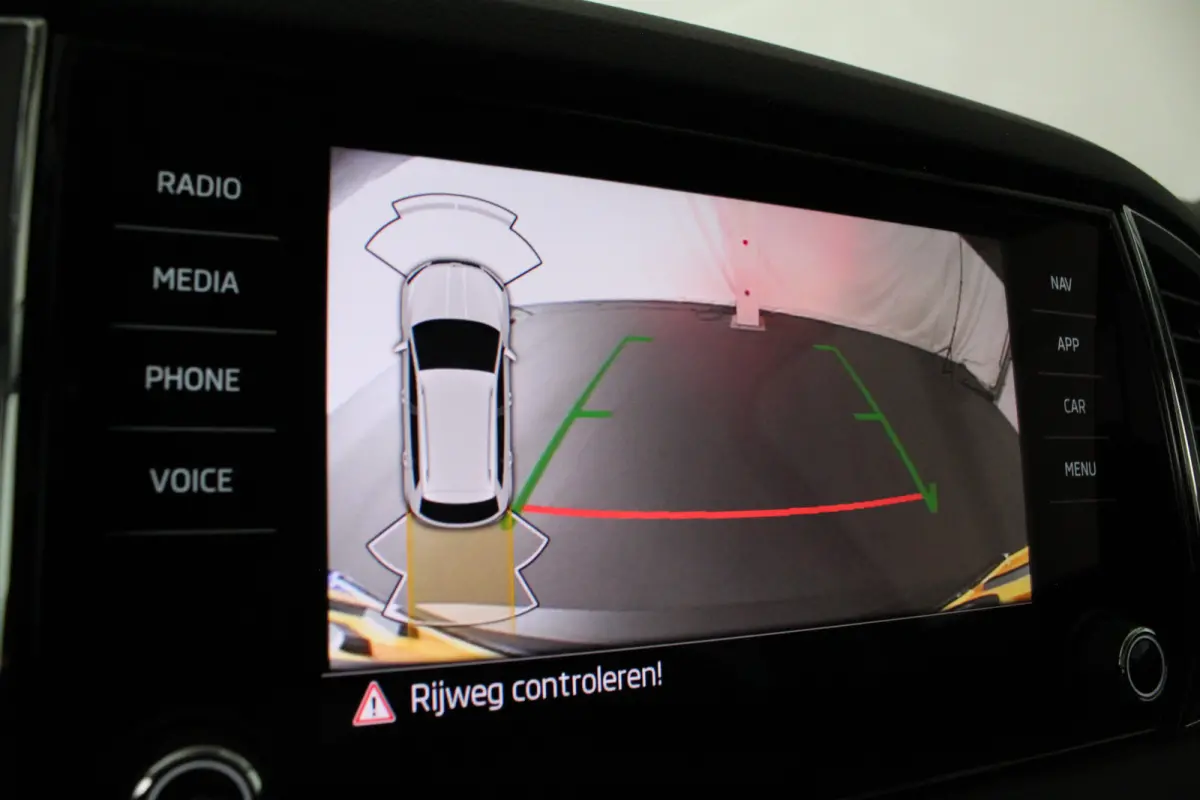 1.5 TSI ACT Style > 150pk Camera/Adapt.cruise/Elektr.klep/keyless