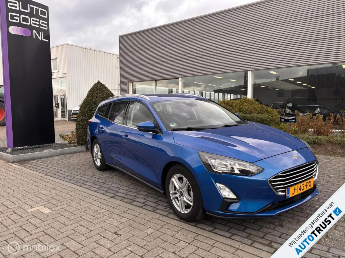 1.0 EcoBoost Trend Edition Business