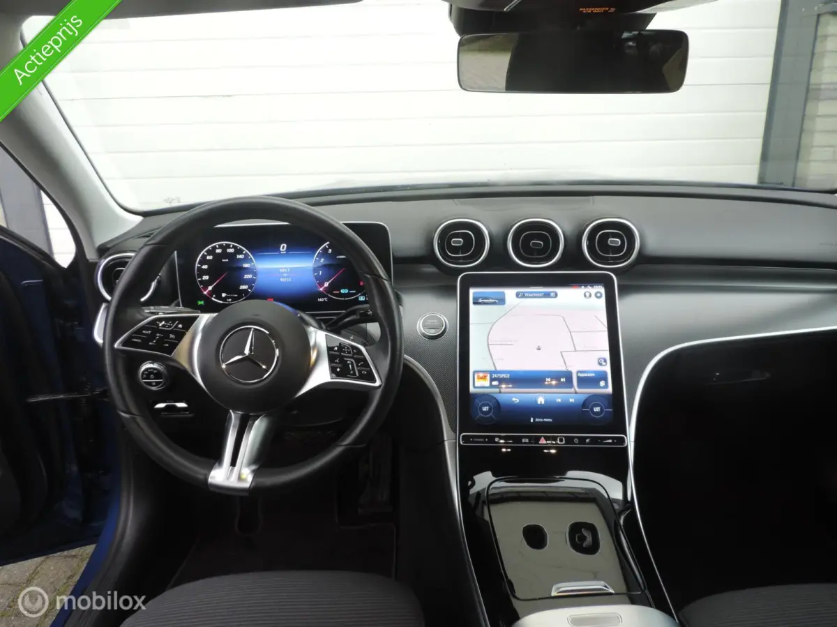 200 Launch Edition Luxury Line HEV!
