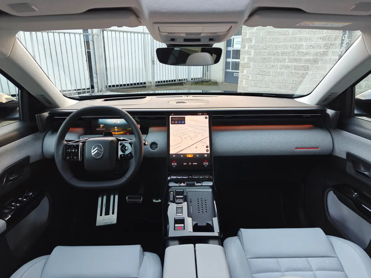 1.2 Hybrid 145 Max | Aanhanger assistent | Afwijkende dakkleur | Apple Carplay/Android Auto|telefoonintegratie premium