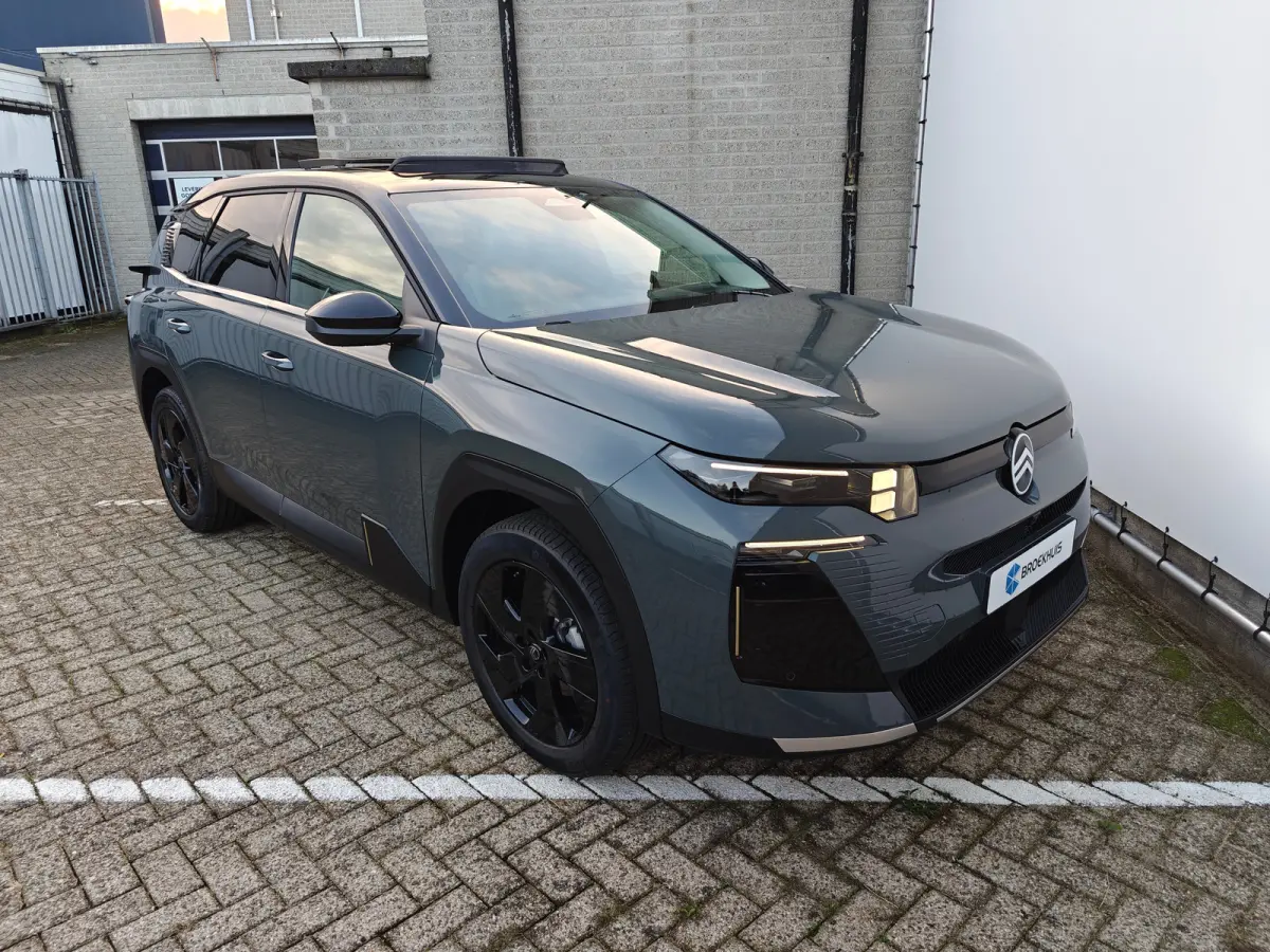 1.2 Hybrid 145 Max | Aanhanger assistent | Afwijkende dakkleur | Apple Carplay/Android Auto|telefoonintegratie premium