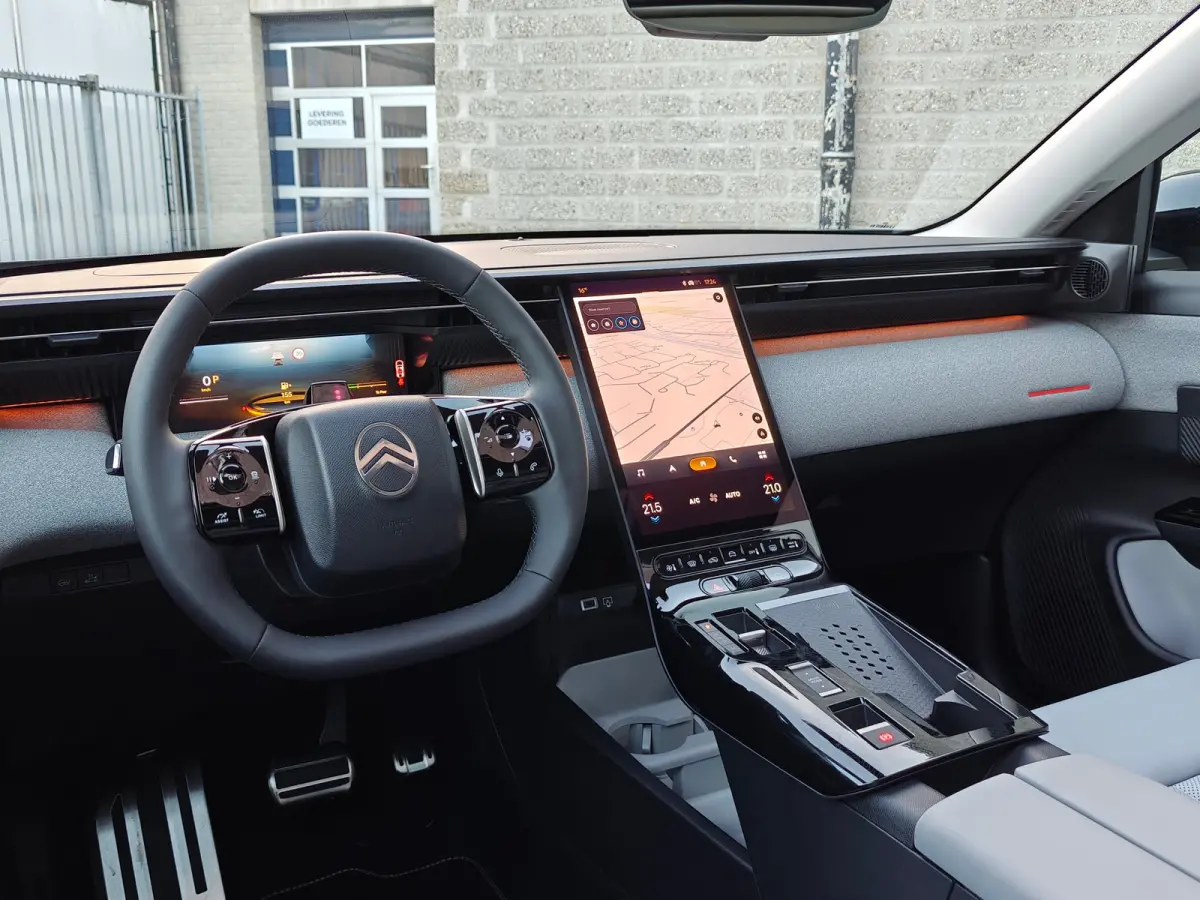 1.2 Hybrid 145 Max | Aanhanger assistent | Afwijkende dakkleur | Apple Carplay/Android Auto|telefoonintegratie premium