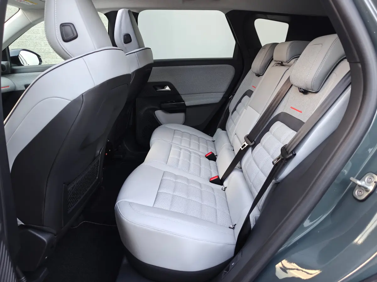 1.2 Hybrid 145 Max | Aanhanger assistent | Afwijkende dakkleur | Apple Carplay/Android Auto|telefoonintegratie premium