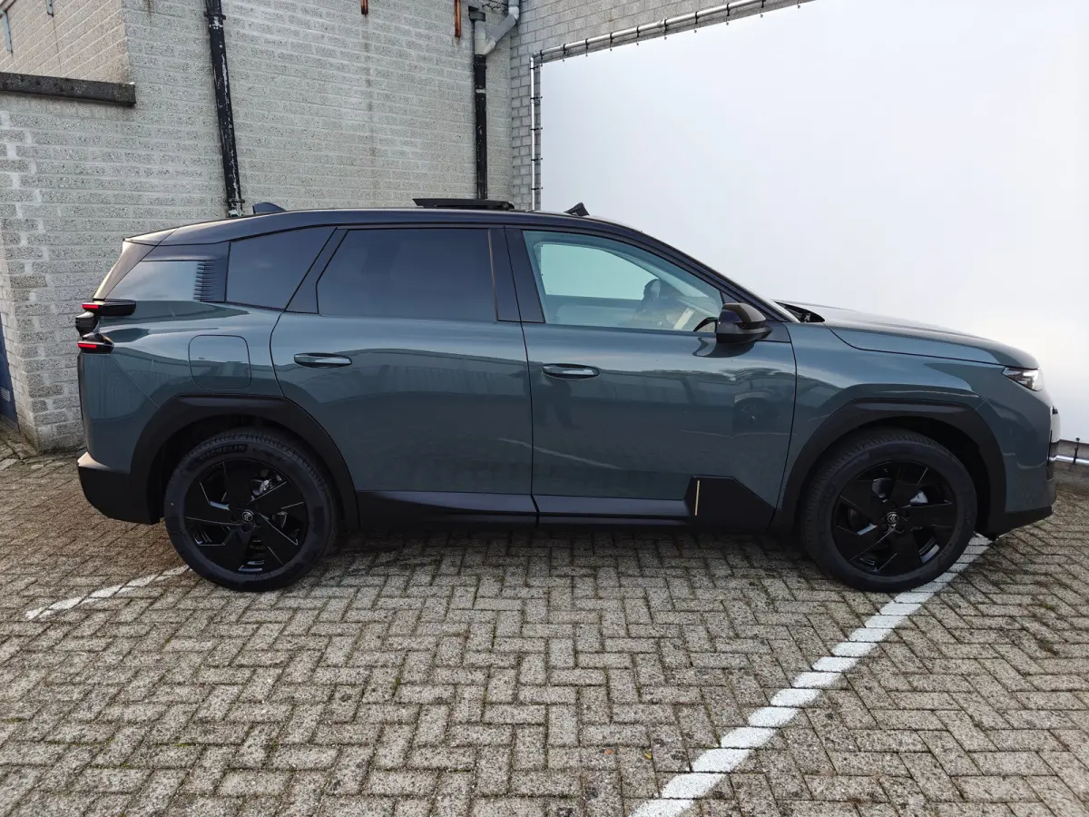 1.2 Hybrid 145 Max | Aanhanger assistent | Afwijkende dakkleur | Apple Carplay/Android Auto|telefoonintegratie premium