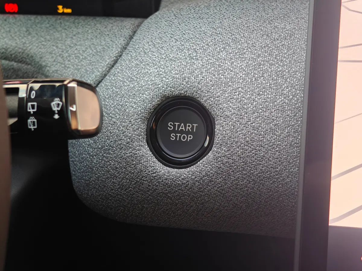 1.2 Hybrid 145 Max | Aanhanger assistent | Afwijkende dakkleur | Apple Carplay/Android Auto|telefoonintegratie premium
