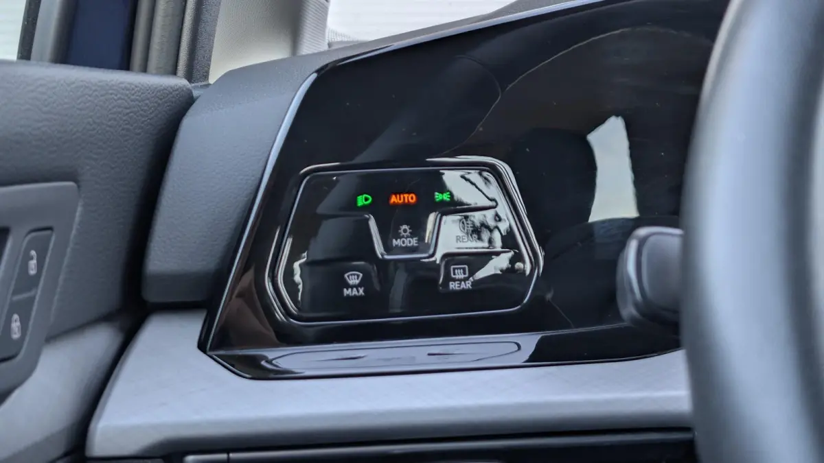 1.0 eTSI 115pk DSG Life | Navigatie | Getint Glas | Adaptive Cruise | DAB