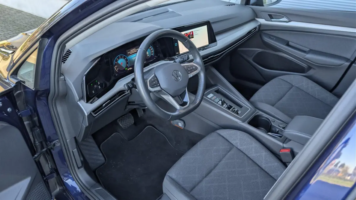 1.0 eTSI 115pk DSG Life | Navigatie | Getint Glas | Adaptive Cruise | DAB