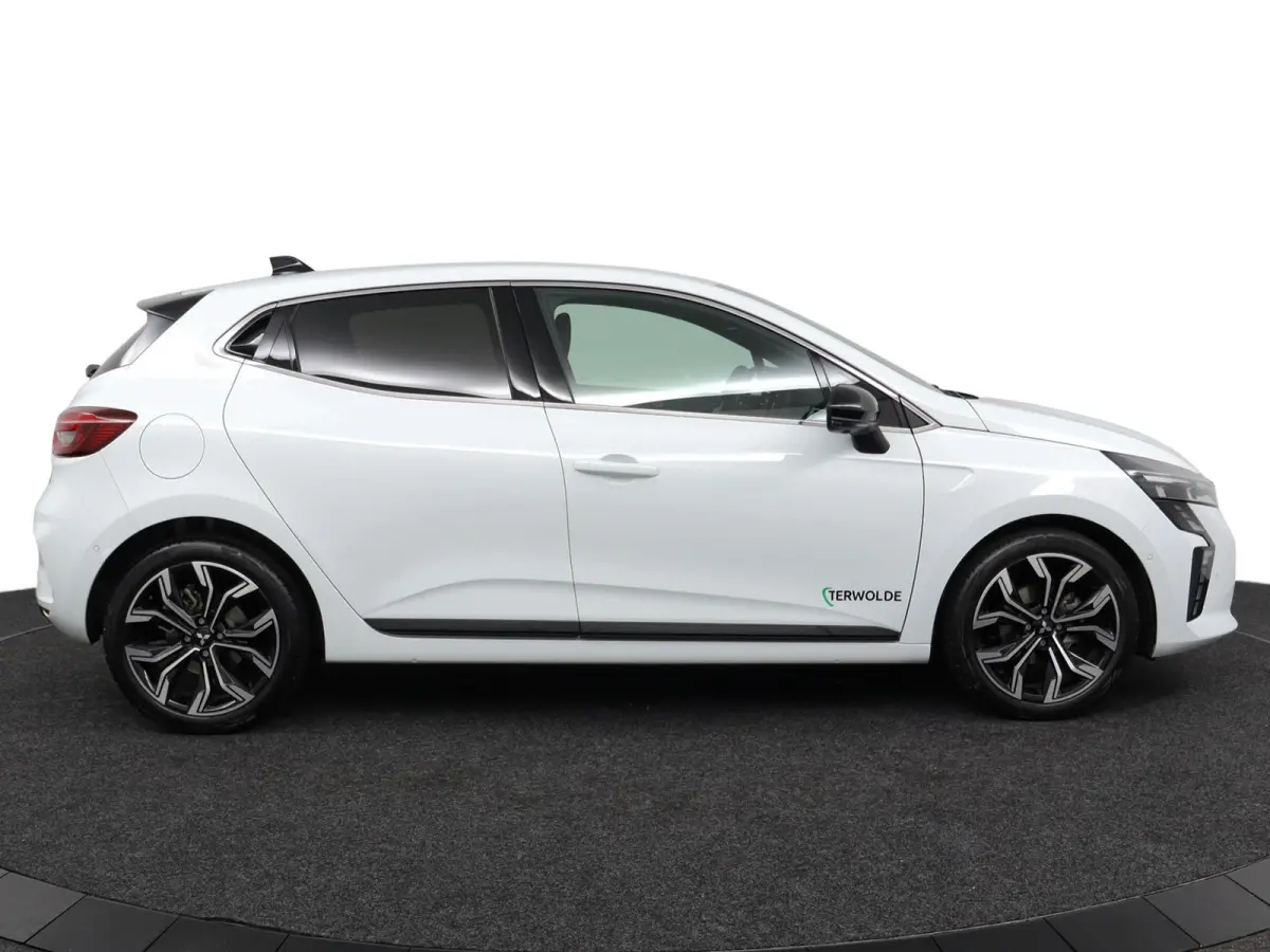 1.0T MT Instyle | Adapt. Cruise | Stoel- & Stuurverw. | BOSE Audio | Parkeercamera |
