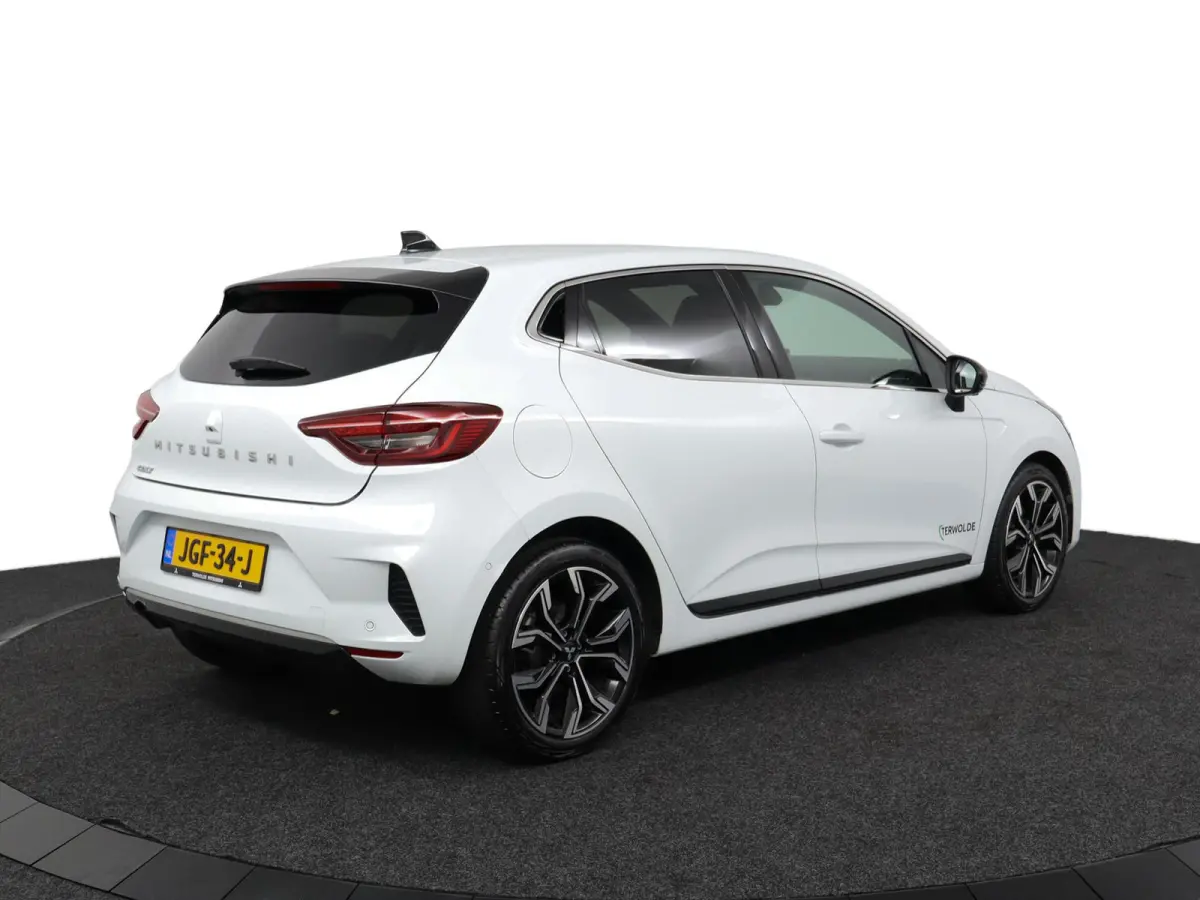 1.0T MT Instyle | Adapt. Cruise | Stoel- & Stuurverw. | BOSE Audio | Parkeercamera |