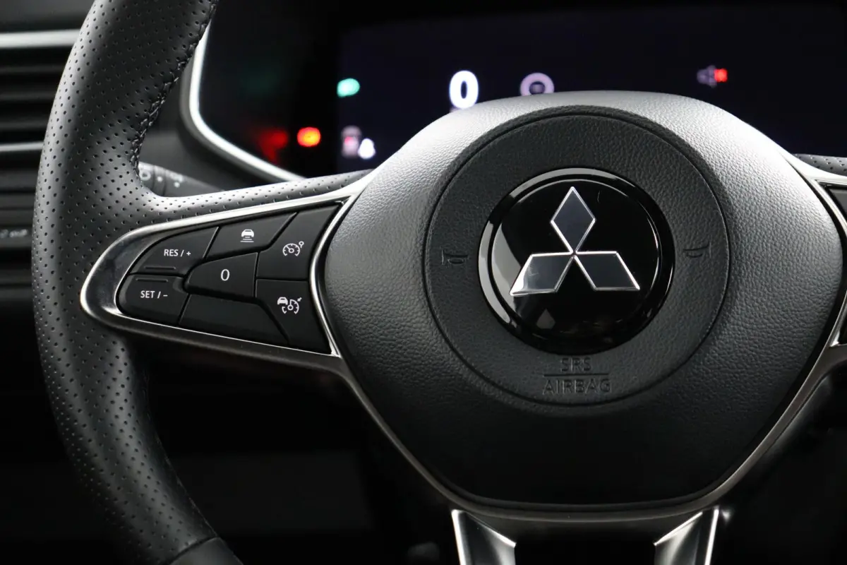 1.0T MT Instyle | Adapt. Cruise | Stoel- & Stuurverw. | BOSE Audio | Parkeercamera |