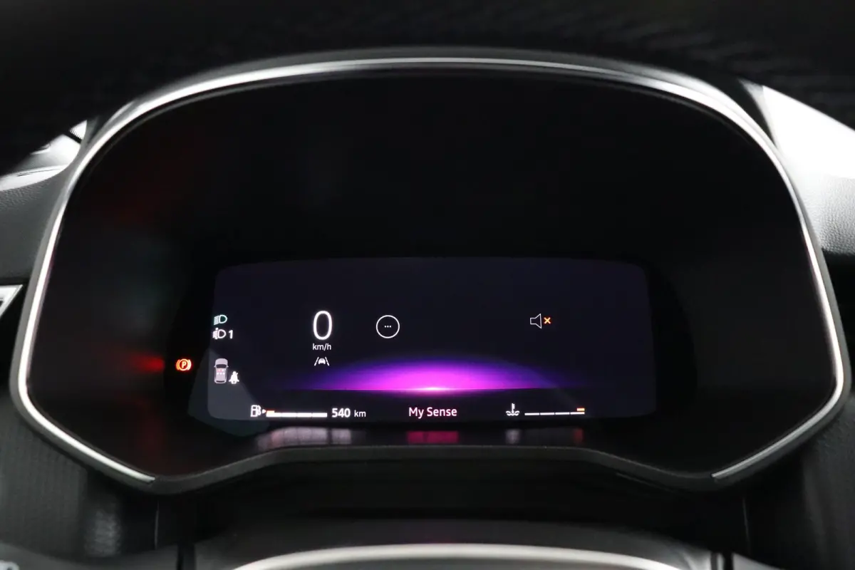 1.0T MT Instyle | Adapt. Cruise | Stoel- & Stuurverw. | BOSE Audio | Parkeercamera |