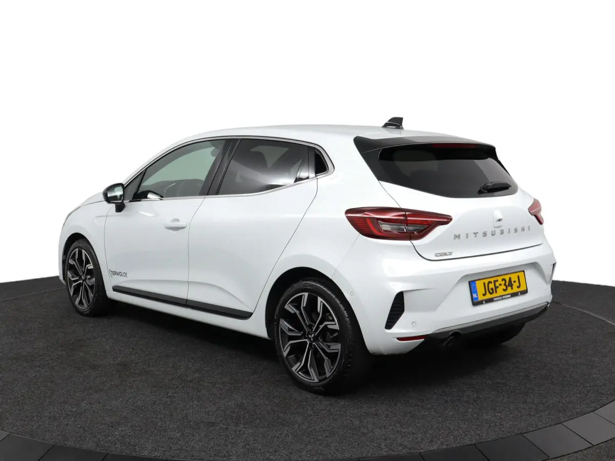 1.0T MT Instyle | Adapt. Cruise | Stoel- & Stuurverw. | BOSE Audio | Parkeercamera |