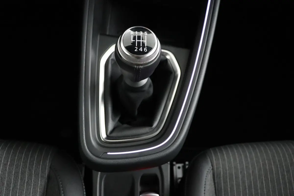 1.0T MT Instyle | Adapt. Cruise | Stoel- & Stuurverw. | BOSE Audio | Parkeercamera |