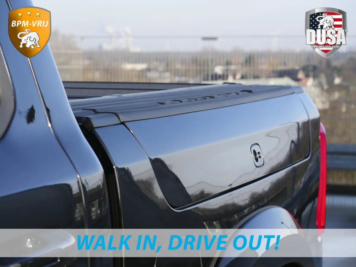 | 1500 | Limited | Night | 3.0L Twin-Turbo I6 | High Output | BPM-VRIJ Passenger Display | 14,4 Touch Screen | Harman Kardon | RAMBOX Getoonde accessoires zijn verkrijgbaar tegen meerprijs