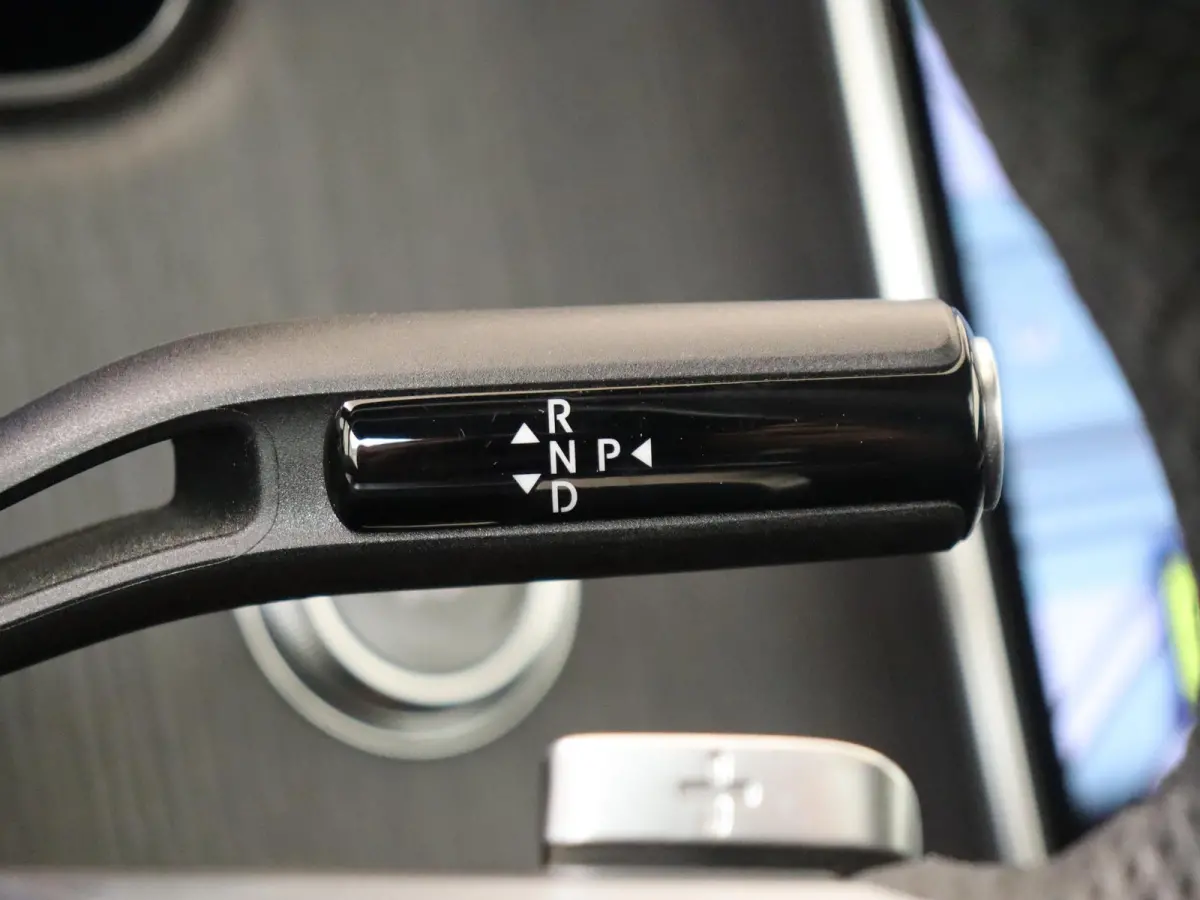 350 4Matic AMG Line 91 kWh Luchtvering / Head-Updisplay / 360Graden-Camera / Panorama-schuifdak / Memory-Stoelen / Night-Pakket /