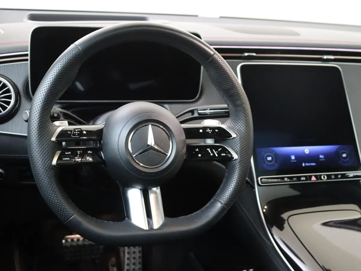 350 4Matic AMG Line 91 kWh Luchtvering / Head-Updisplay / 360Graden-Camera / Panorama-schuifdak / Memory-Stoelen / Night-Pakket /