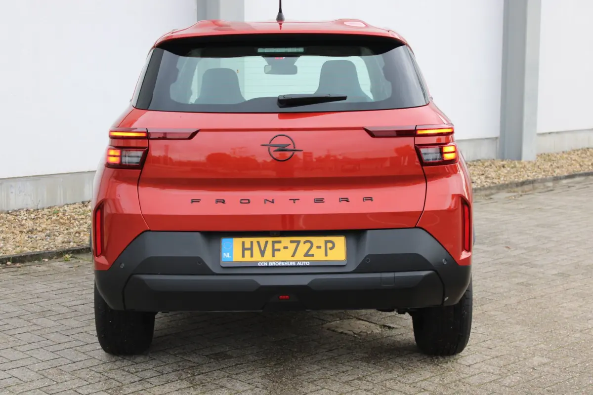 Edition 44 kWh / Navigatie / Camera / Parkeersensoren / Draadloos telefoonlader / DAB / LED