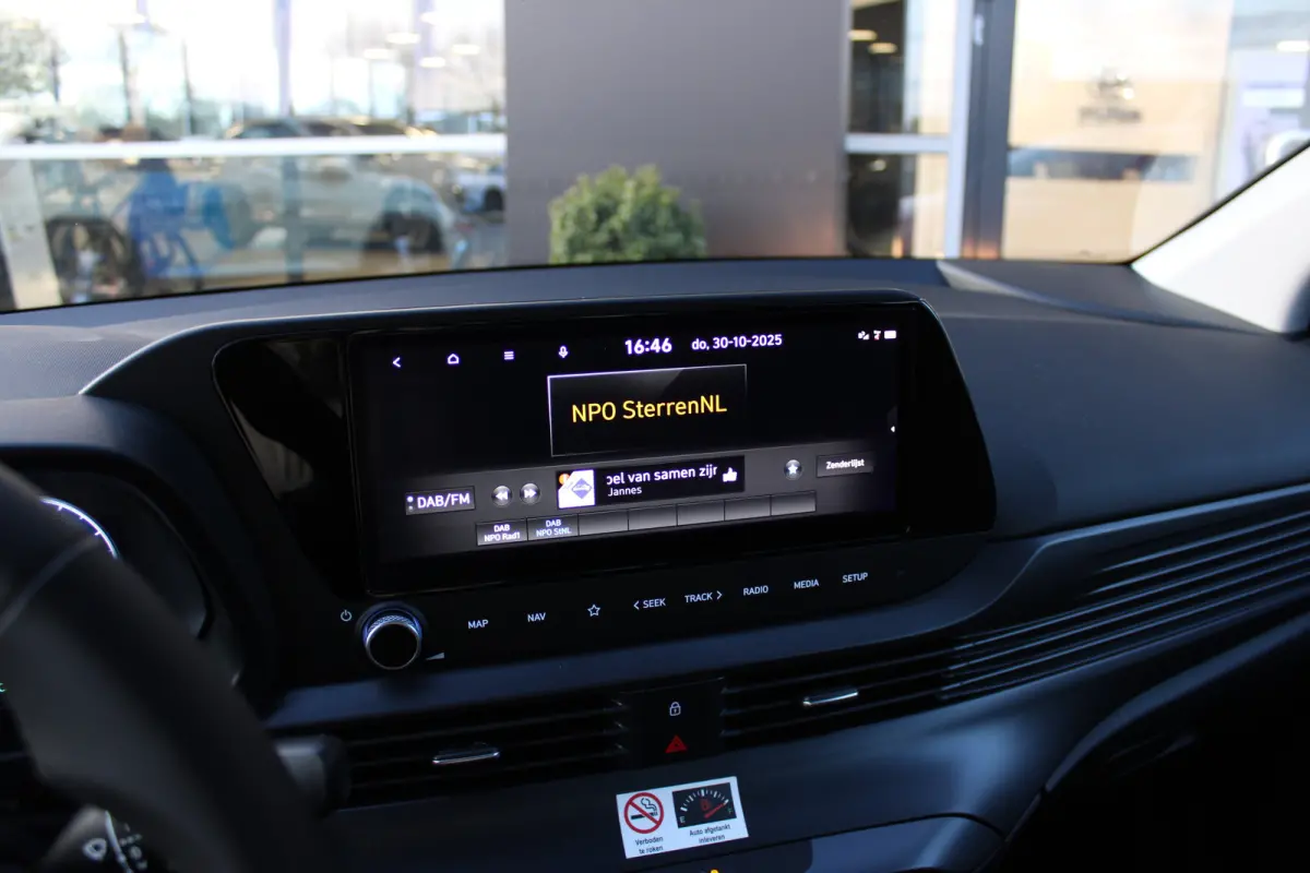 1.0 T-GDI Comfort | Adaptive Cruise Control | Parkeersensoren | Achteruitrijcamera | Navigatie | | Achteruitrijcamera | Autonomous Emergency Braking | Bluetooth telefoonvoorbereiding