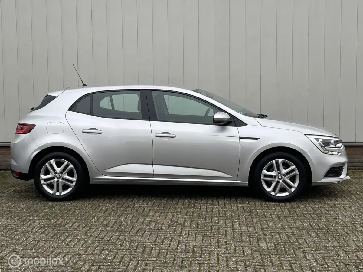 1.2 TCe Limited | Climate & Cruise control | Navigatie | Stoelverwarming