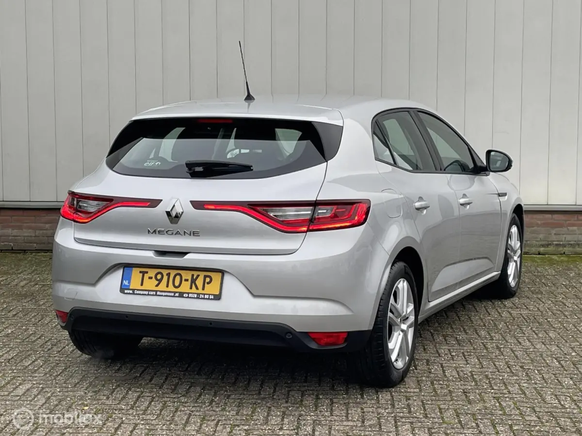 1.2 TCe Limited | Climate & Cruise control | Navigatie | Stoelverwarming