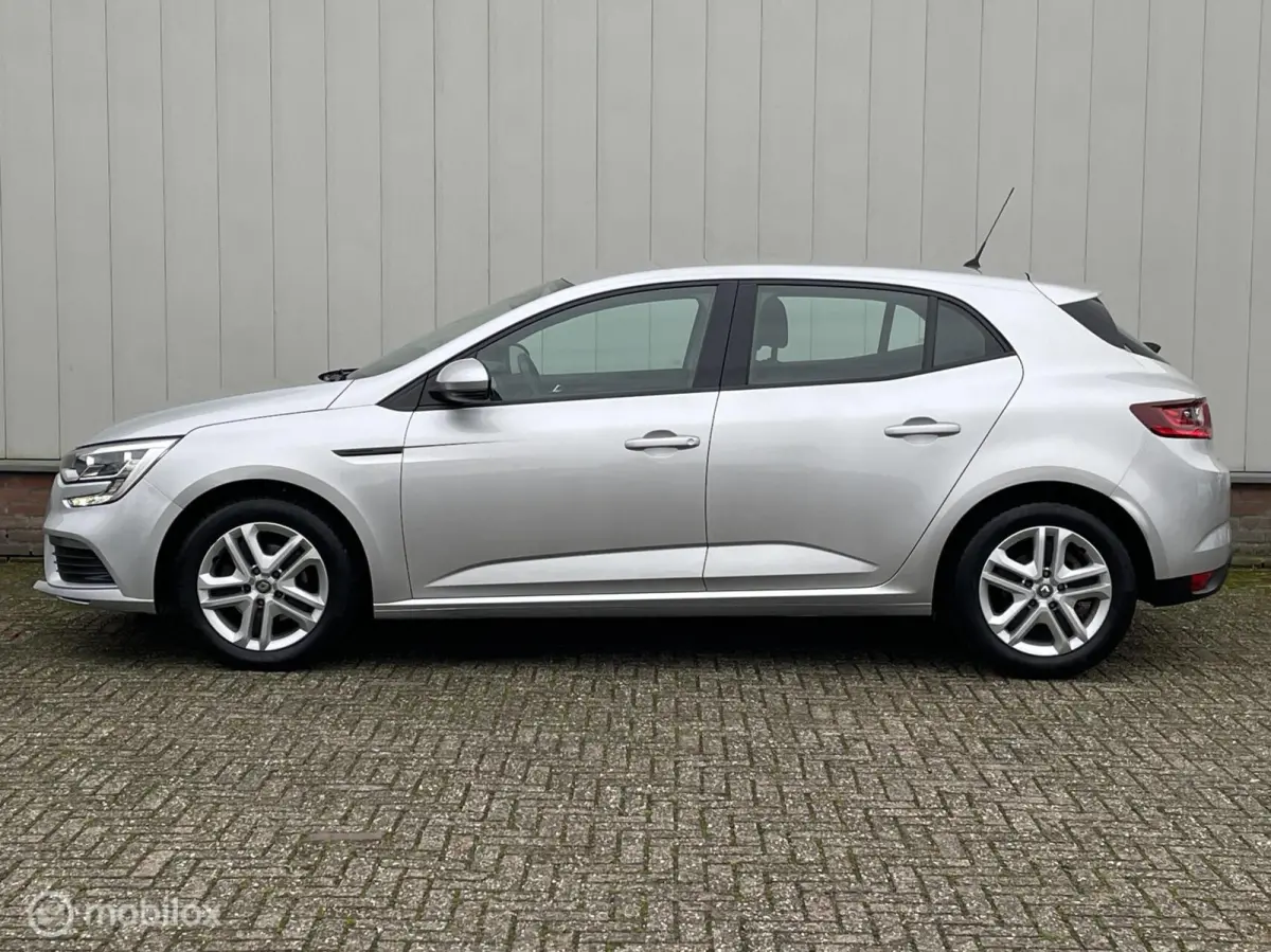 1.2 TCe Limited | Climate & Cruise control | Navigatie | Stoelverwarming
