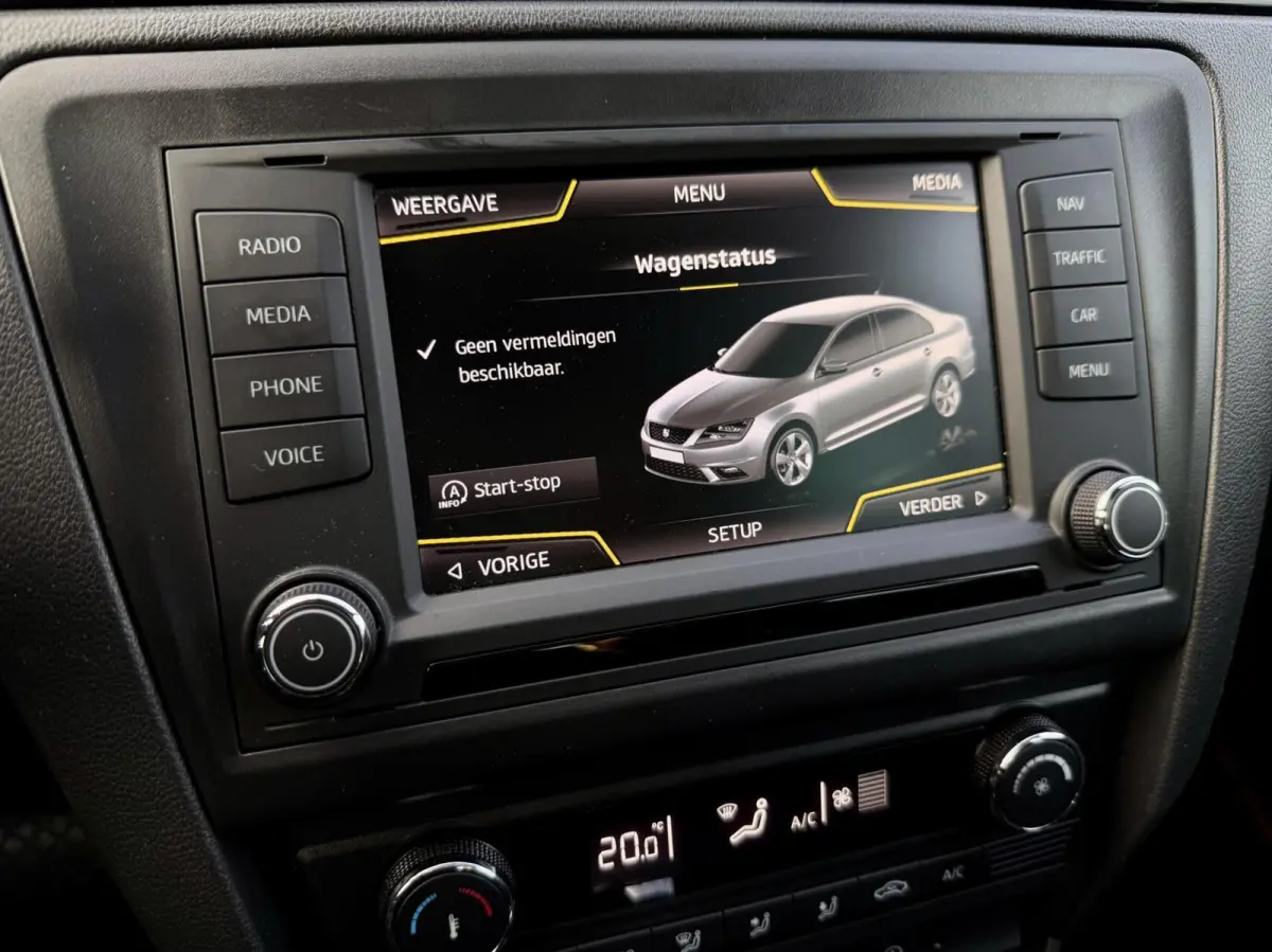 FR 1.4 TSI DSG Navi Camera DAB+ CarPlay NAP ✅