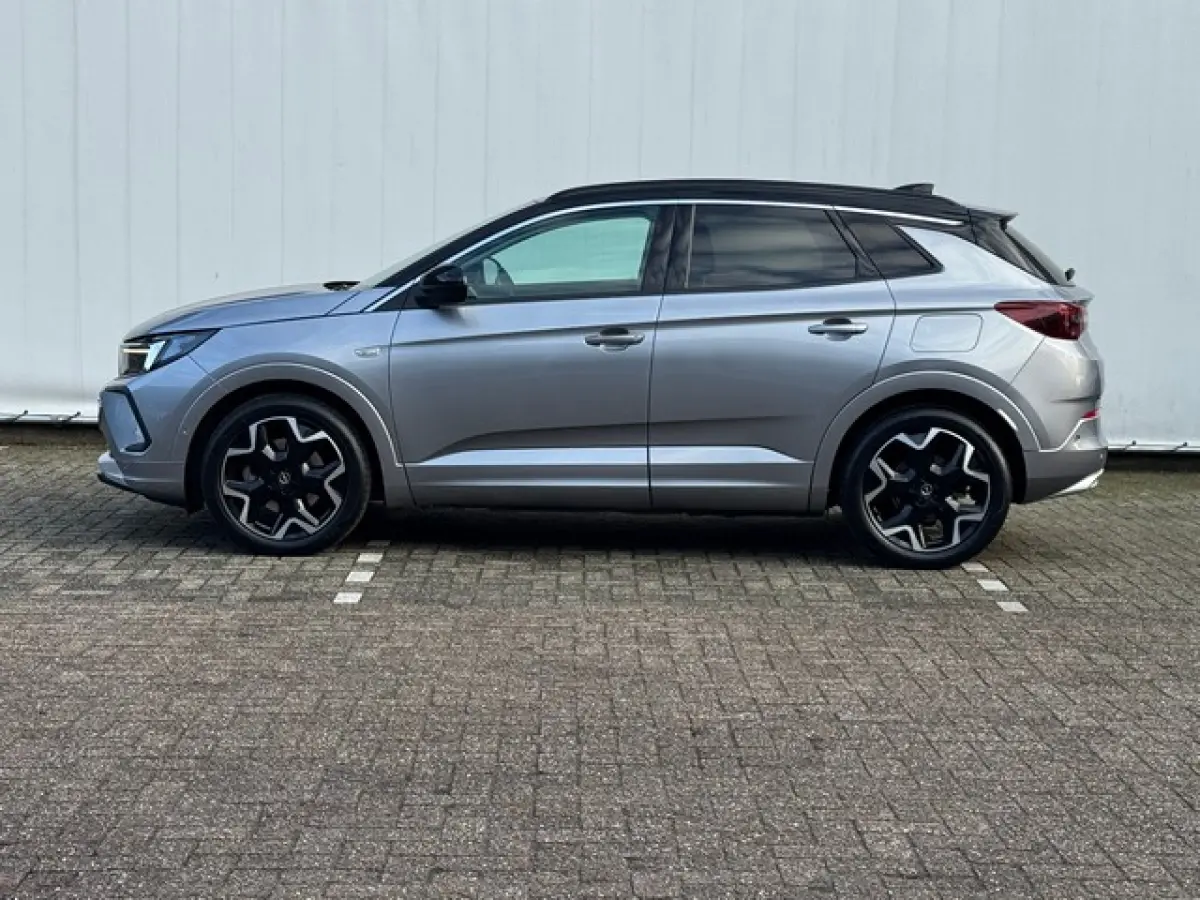 1.6 Turbo Plug-In Hybrid Ultimate Elegance met Navi/Camera, Full LED, 19inch, AGR, Adap.Cruise, Elektrische Klep