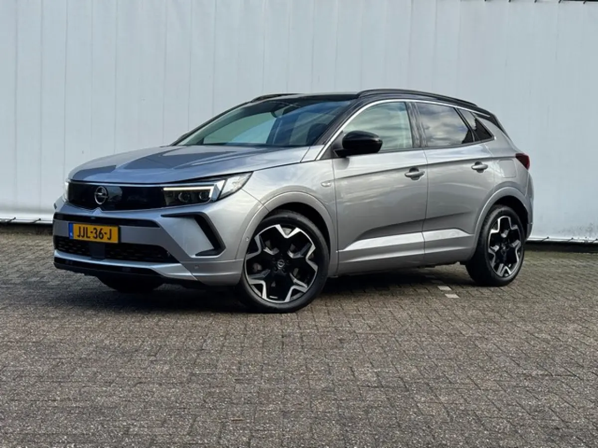 1.6 Turbo Plug-In Hybrid Ultimate Elegance met Navi/Camera, Full LED, 19inch, AGR, Adap.Cruise, Elektrische Klep