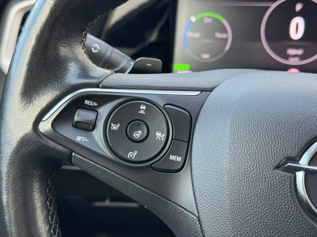 1.6 Turbo Plug-In Hybrid Ultimate Elegance met Navi/Camera, Full LED, 19inch, AGR, Adap.Cruise, Elektrische Klep