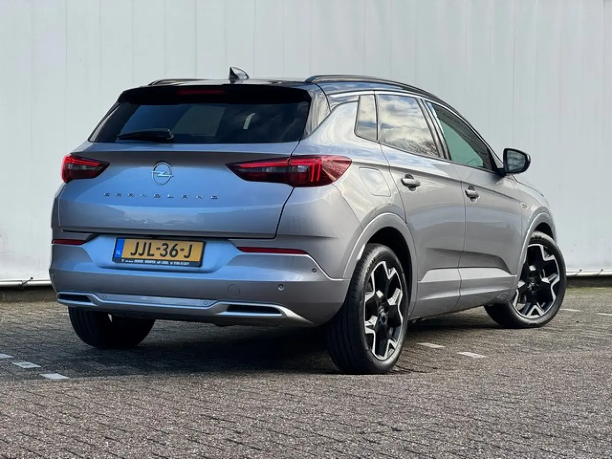 1.6 Turbo Plug-In Hybrid Ultimate Elegance met Navi/Camera, Full LED, 19inch, AGR, Adap.Cruise, Elektrische Klep