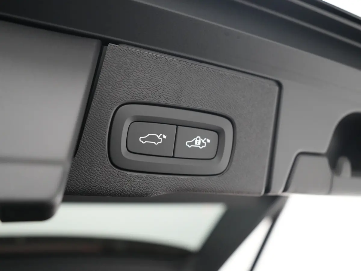 T8 AWD Polestar Engineered | Harman/Kardon | Gelamineerd Glas | Trekhaak | 22" | 360° Camera