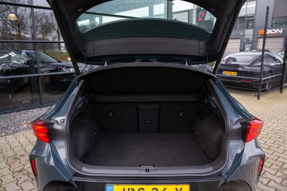 1.5 eTSI Business Edition Plus , Adap. cruise, Sfeerverlichting, Groot Scherm,