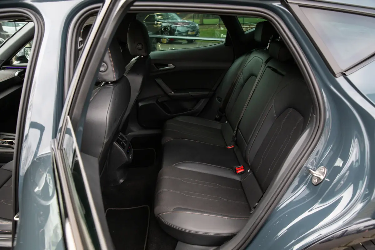 1.5 eTSI Business Edition Plus , Adap. cruise, Sfeerverlichting, Groot Scherm,