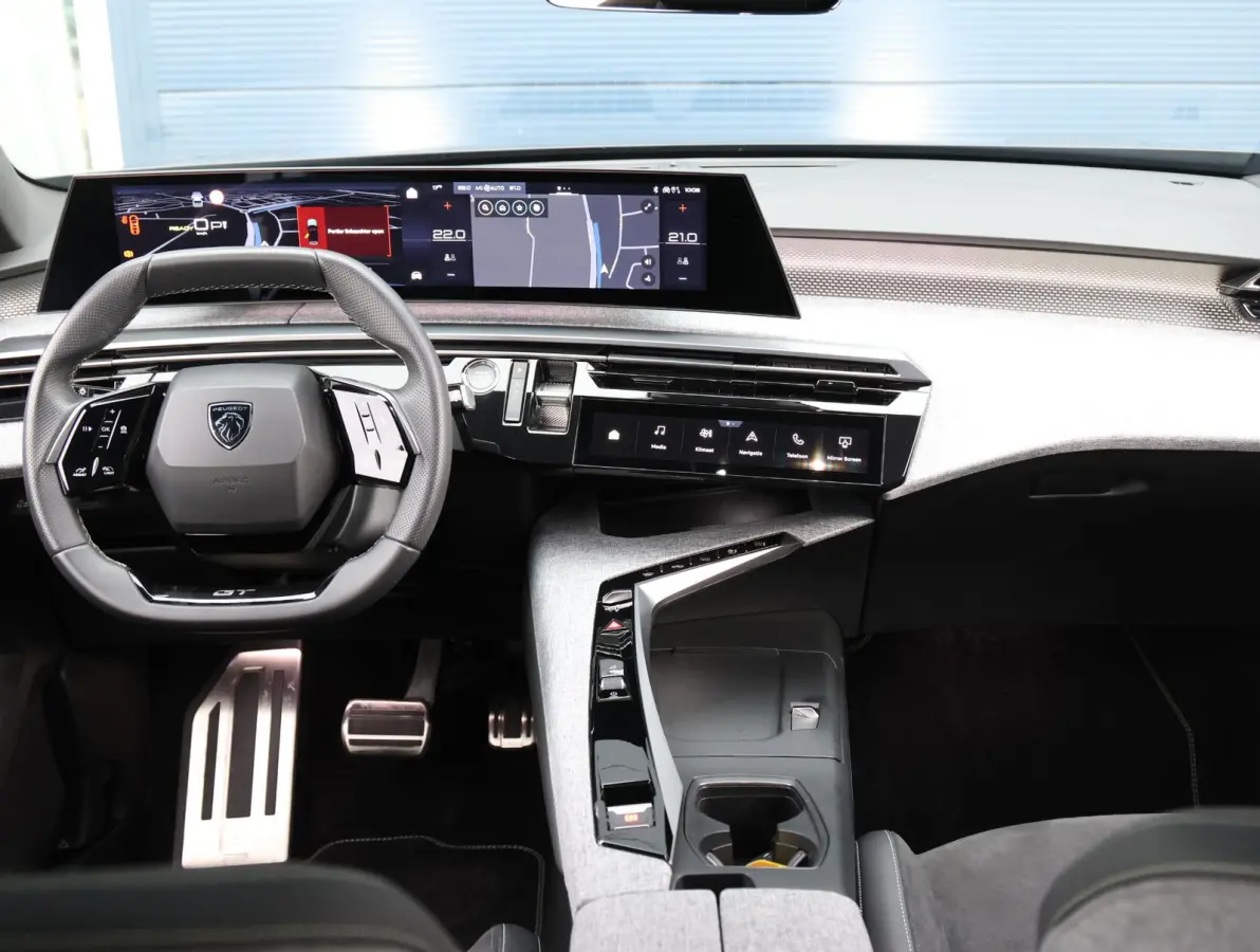 GT Avantage 210 73 kWh | ACCU 97% | Adaptieve Cruise Control | Matrix-LED Koplampen | 20" Lichtmetalen Velgen | Keyless Entry/Start | Apple Carplay/Android Auto |