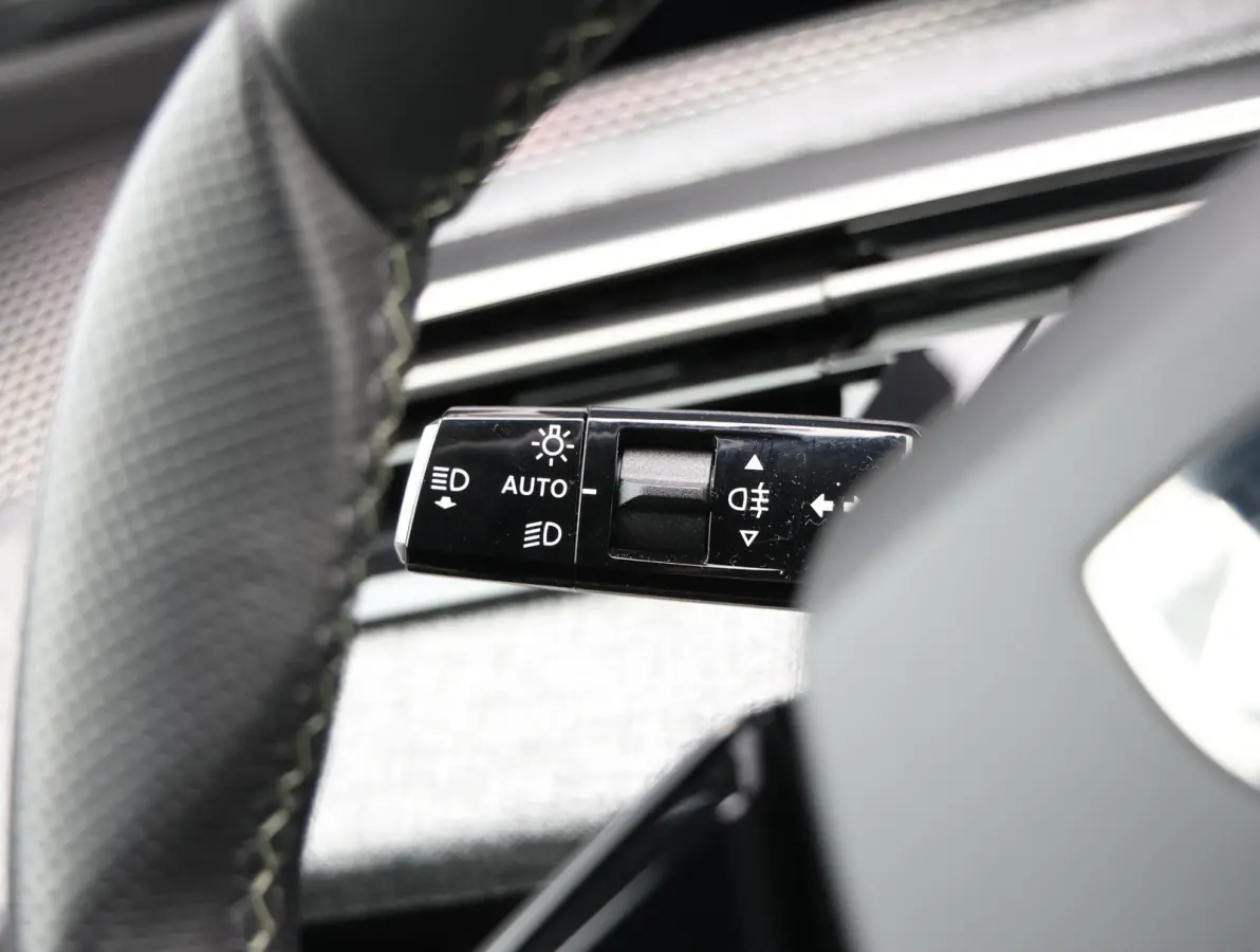 GT Avantage 210 73 kWh | ACCU 97% | Adaptieve Cruise Control | Matrix-LED Koplampen | 20" Lichtmetalen Velgen | Keyless Entry/Start | Apple Carplay/Android Auto |